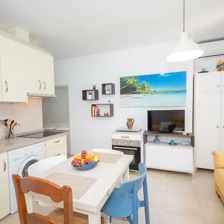 Cubo's Apartamento Versalles Bd Apartment Fuengirola